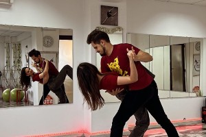 Dansul Mirilor - ANIRI Dance Bucuresti