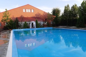 Hotel Golden Plum
