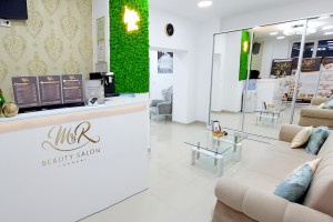 M&R Beauty Salon