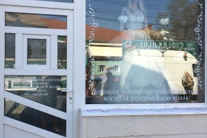 Emily's Boutique Esküvői Ruhaszalon