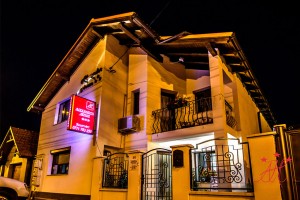 Pensiunea Alexander House