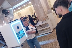 Best Moments 360 Video Booth