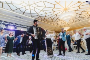 Simona Alexandru și taraful